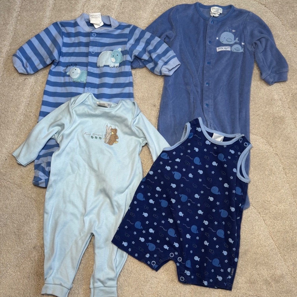 Lot of 4 - Vintage Carter's Baby Boy Outfits Blue Whale Rhino 0-3M 3-6M